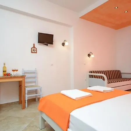 Sofia Lägenhetshotell Agia Anna (Naxos)